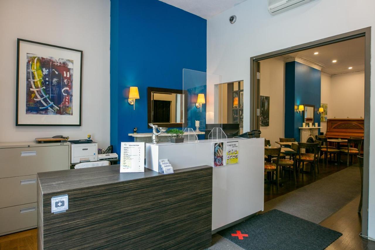 Auberge & Hotel Montreal Espace Confort Exterior photo