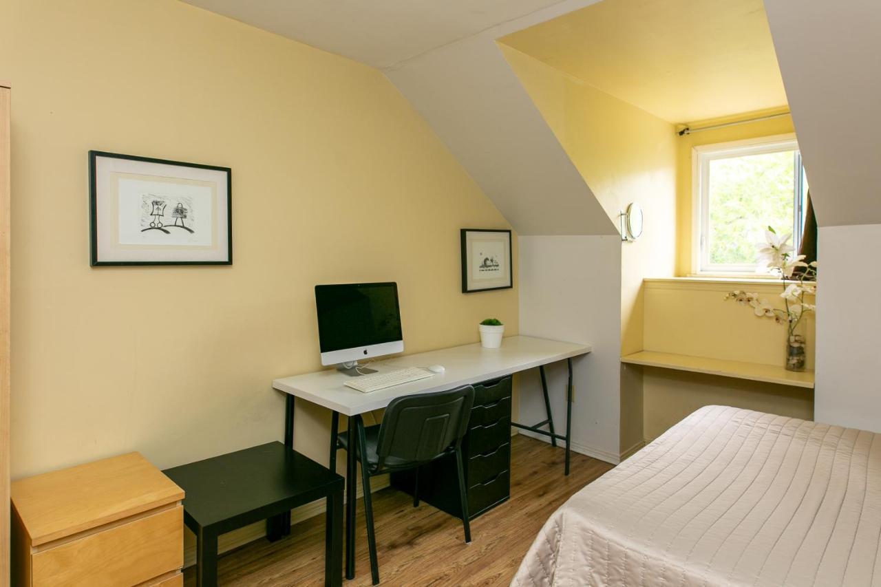Auberge & Hotel Montreal Espace Confort Exterior photo