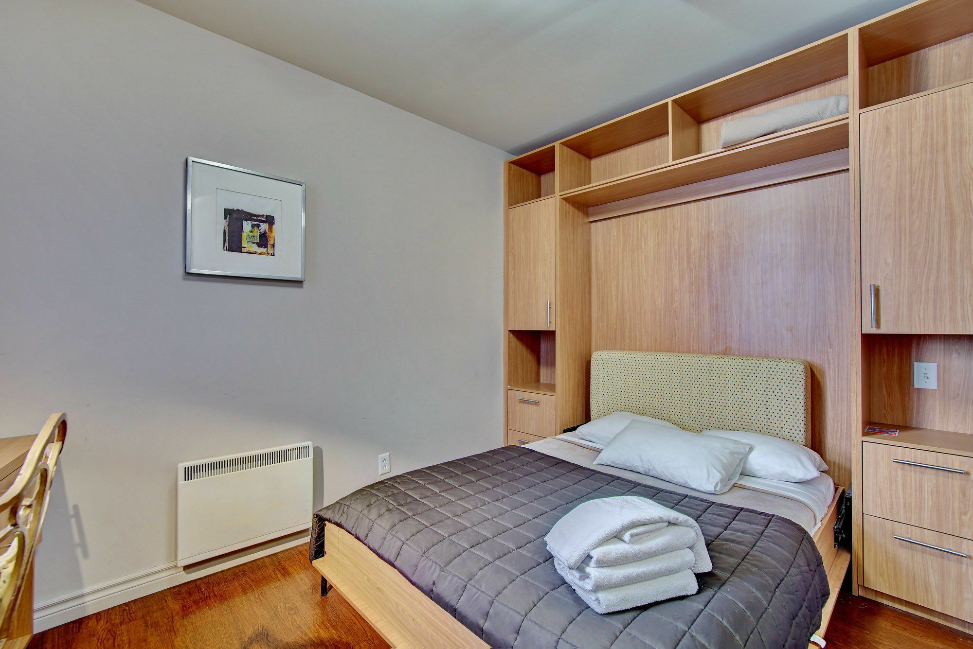 Auberge & Hotel Montreal Espace Confort Exterior photo